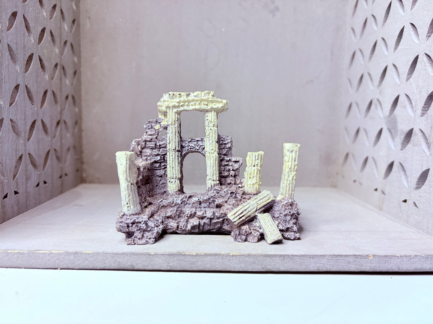 Aquarium decor Roman ruins